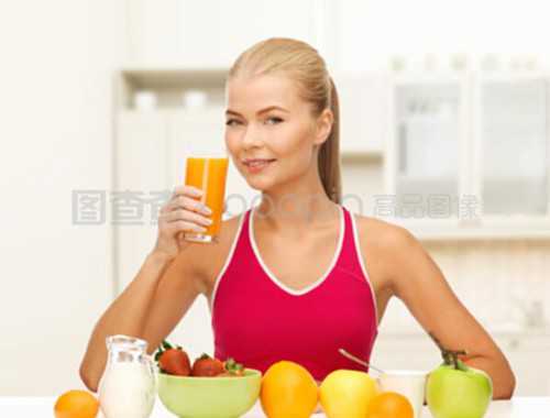   第三十三天：胸肌、肱三头肌锻炼计划