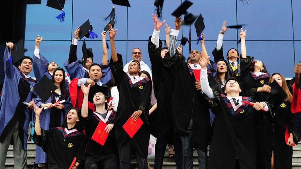   回国航班松绑！入境隔离放宽、熔断机制取消，有航线机票猛降一万